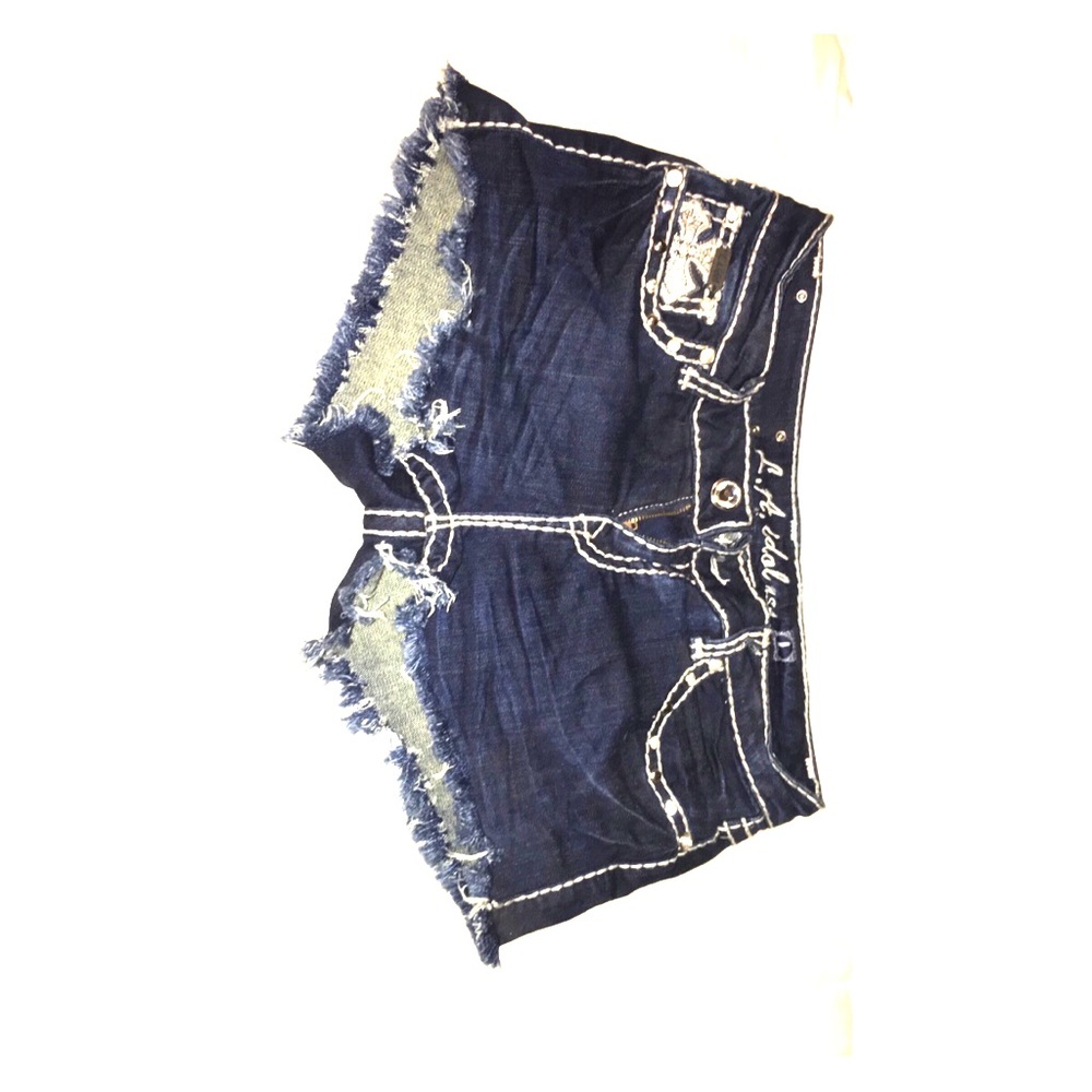 Size: Large (31) LA Idol USA Bling Shorts NWOT